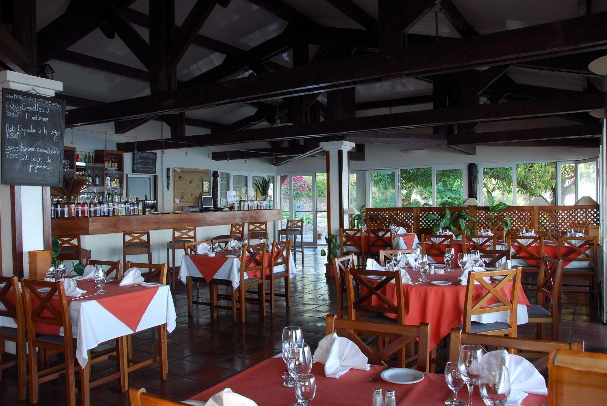 Allamanda Hotel Antsiranana Exterior foto